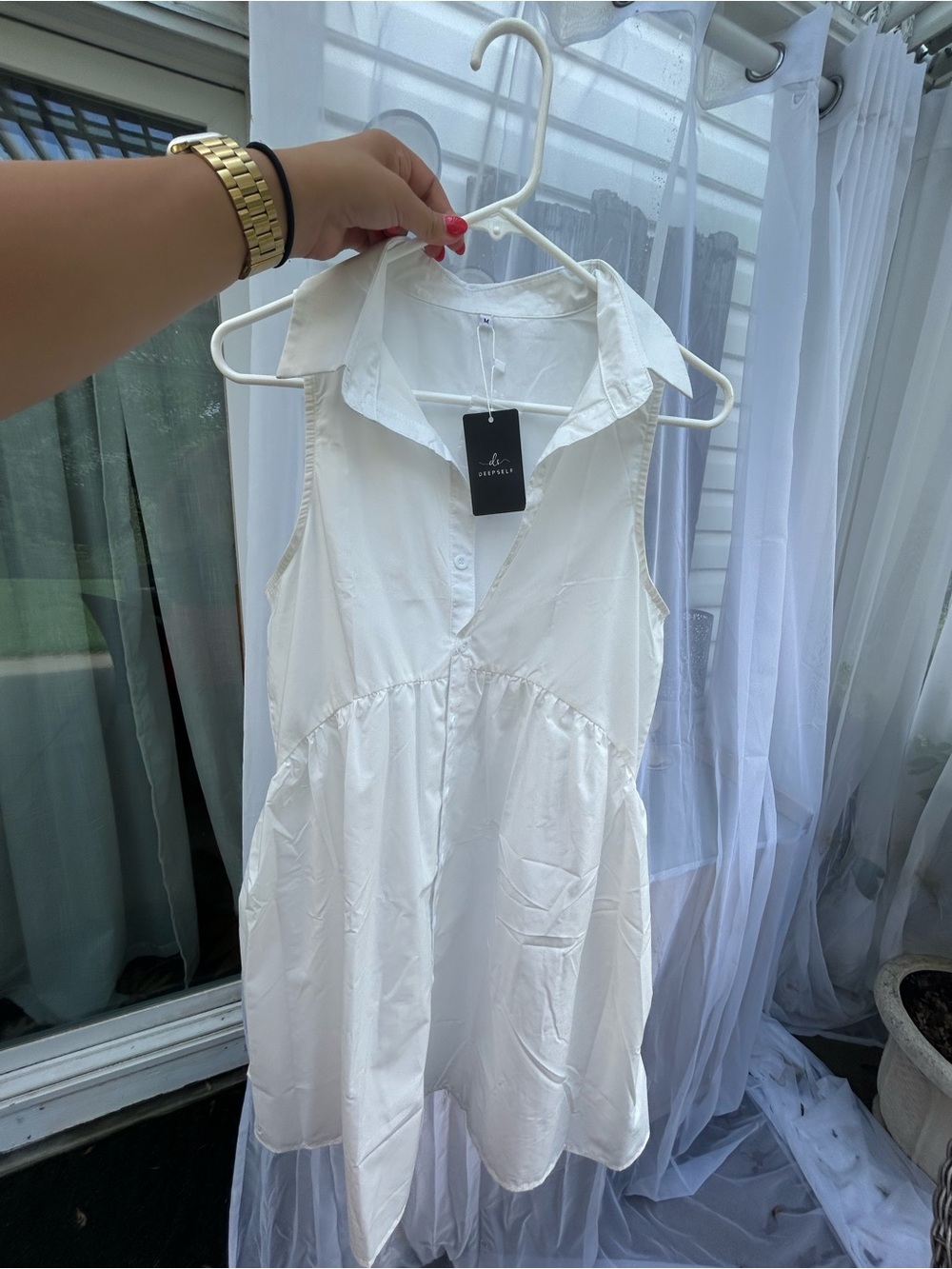 Sleeveless Collared White Summer Dress